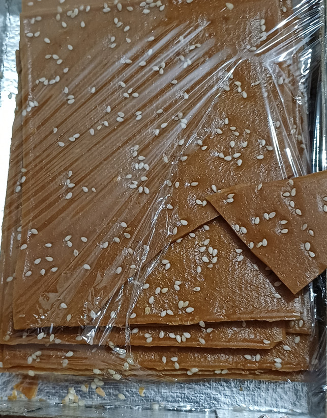 سوهان جوانه گندم کنجدی | سوهان سنتی تازه، ترد و خوشطعم
